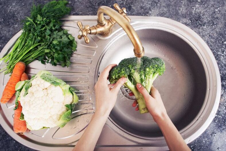 lavar vegetais para evitar infecção por vermes