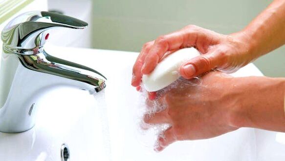 É importante manter a higiene para evitar infecção por vermes